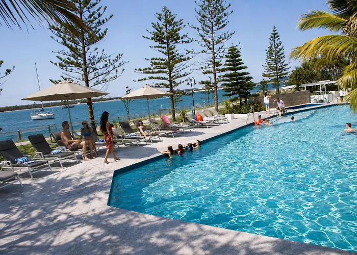 Silvershore Apartments On The Broadwater Gold Coast