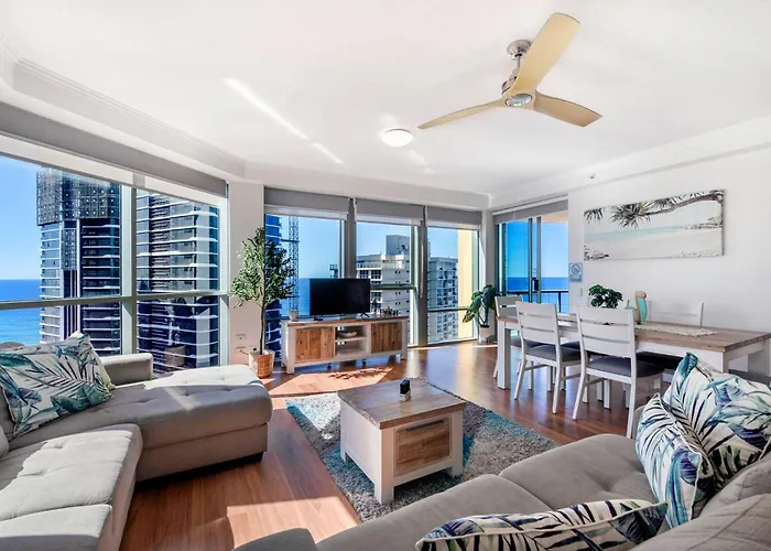 Spacious Family Apt - Waterslides & Ocean Views! - Coasthm Gold Coast