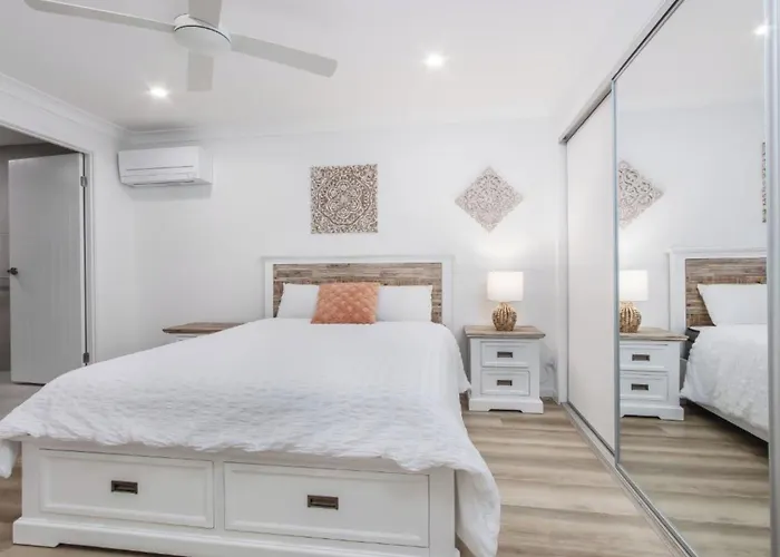 The Laneway Villas By Burleigh Letting Company Gold Coast