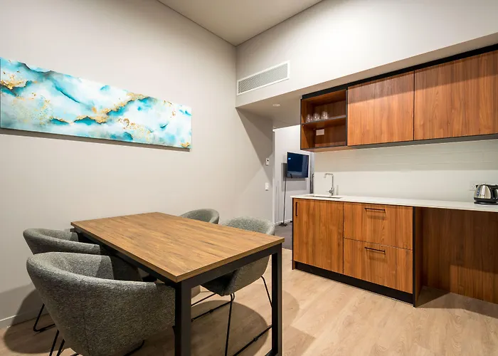 Elite Gold Coast Hotel
