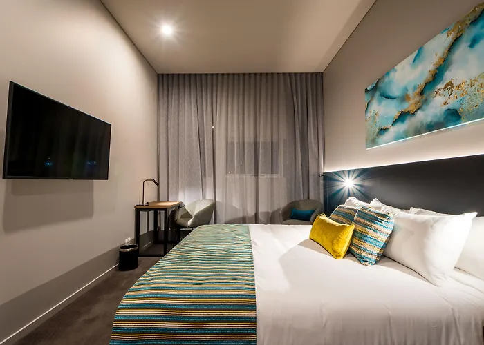Elite Gold Coast Hotel