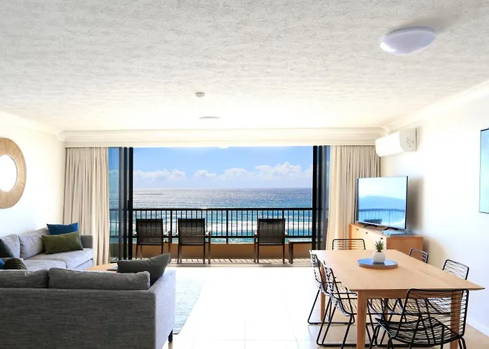 Pelican Sands Beach Resort Gold Coast