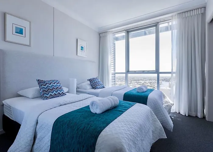 Apartment With Ocean Views Gold Coast